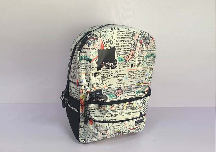 運(yùn)動(dòng)+休閑+學(xué)生背包