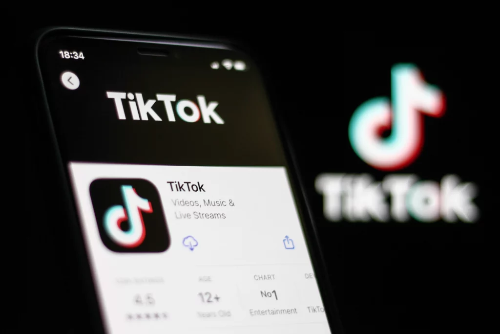 what does an accountant mean on tiktok